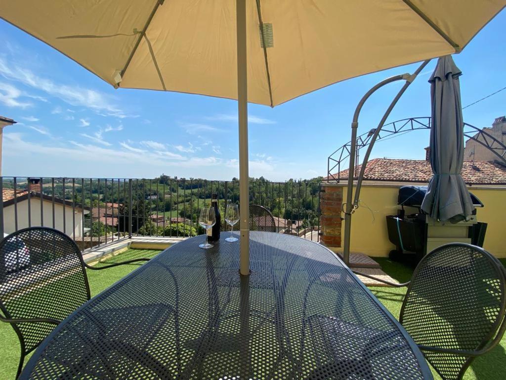 Vila Terrazza Arcius Moncalvo Exteriér fotografie